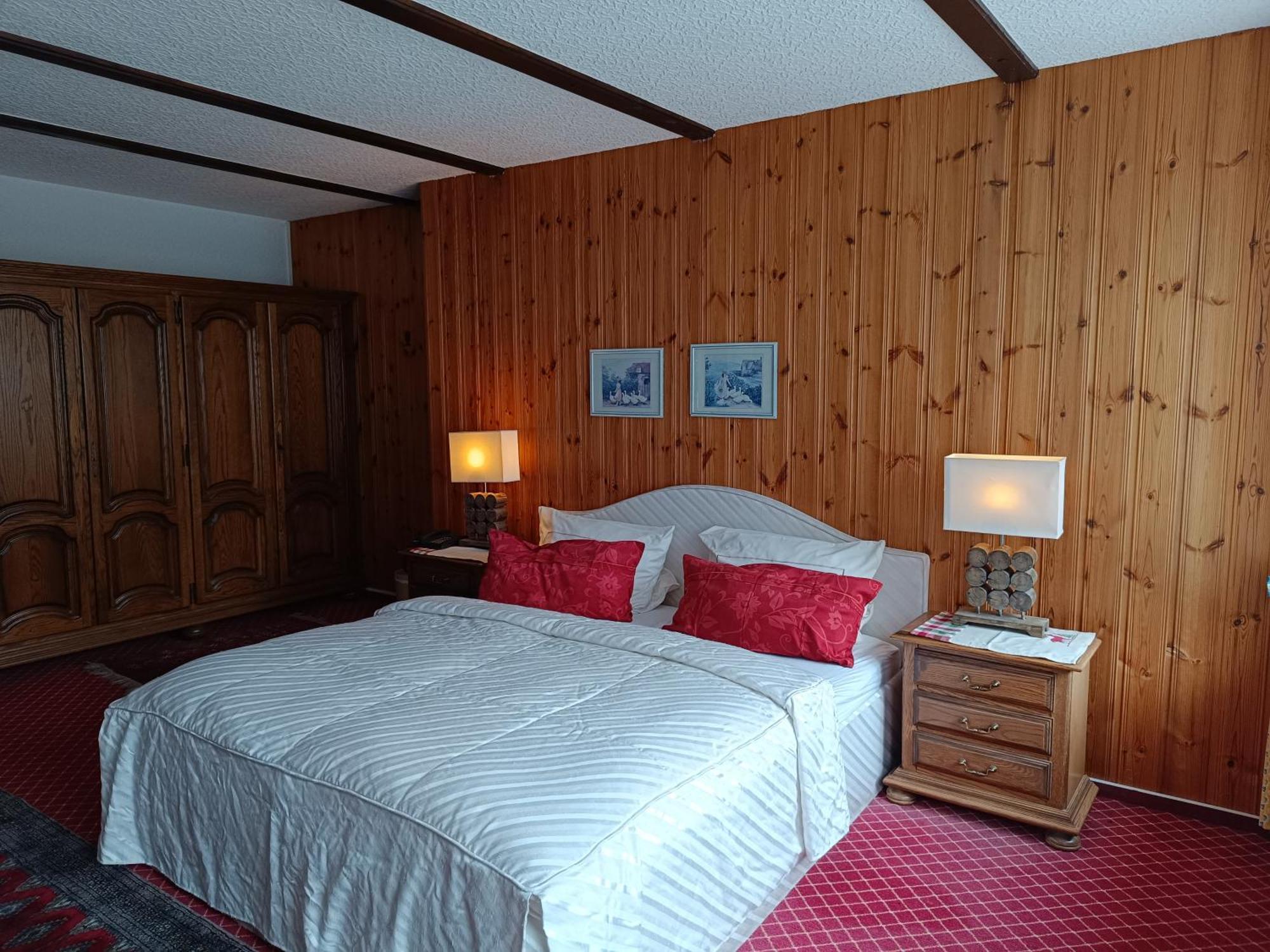באד סקסה Wellness Und Romantik Hotel Helmboldt מראה חיצוני תמונה
