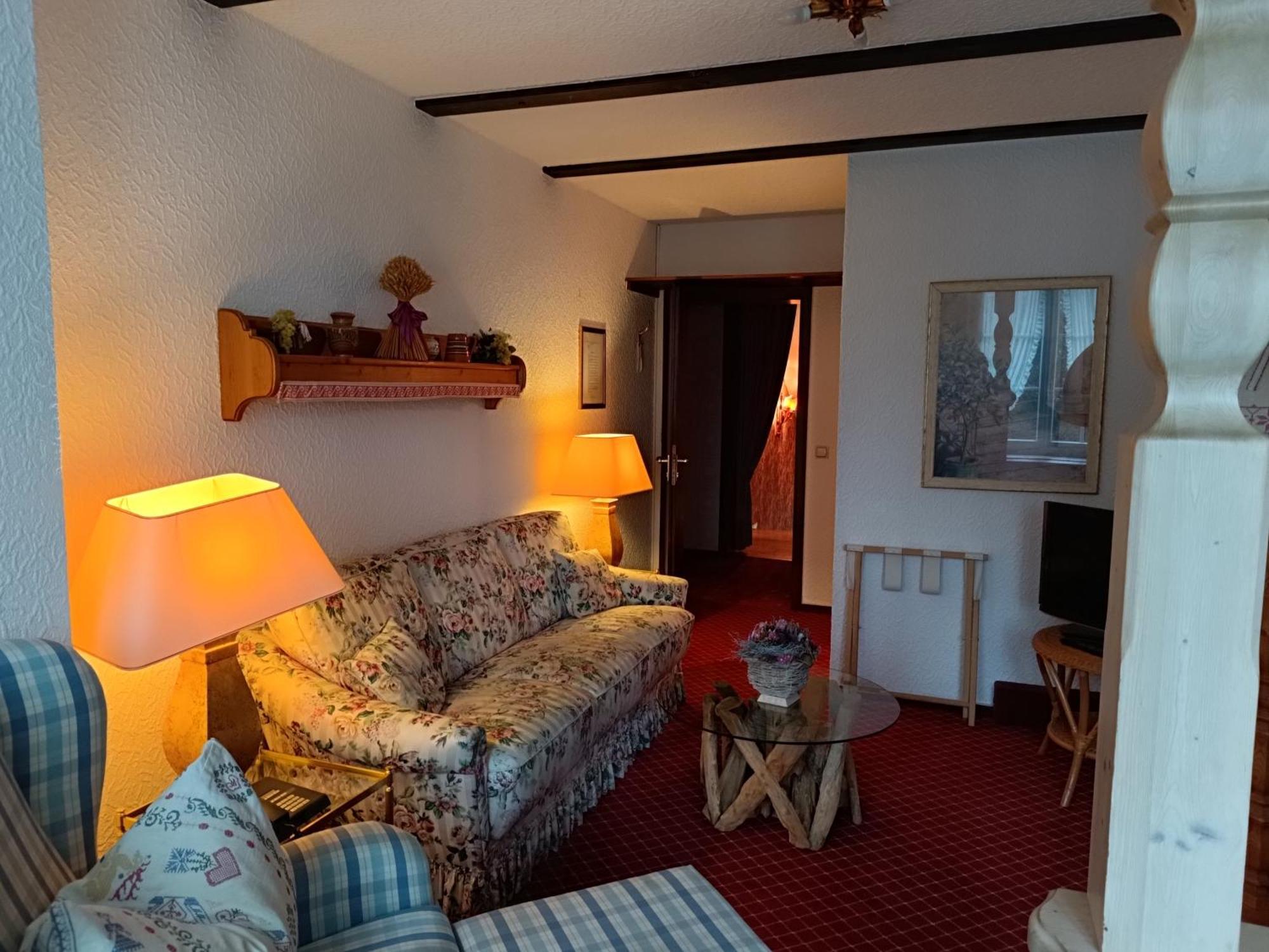באד סקסה Wellness Und Romantik Hotel Helmboldt מראה חיצוני תמונה