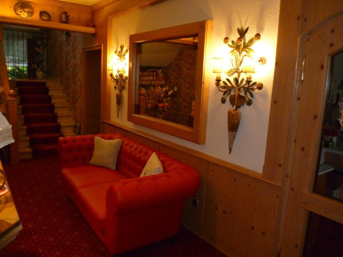 באד סקסה Wellness Und Romantik Hotel Helmboldt מראה חיצוני תמונה